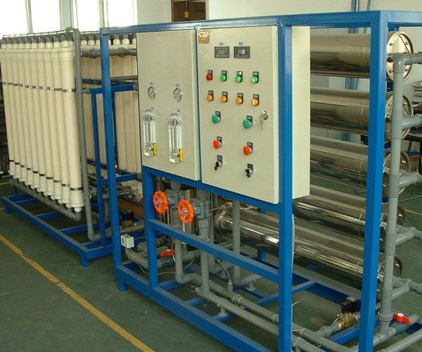 精密機械、汽車行業用水制取設備